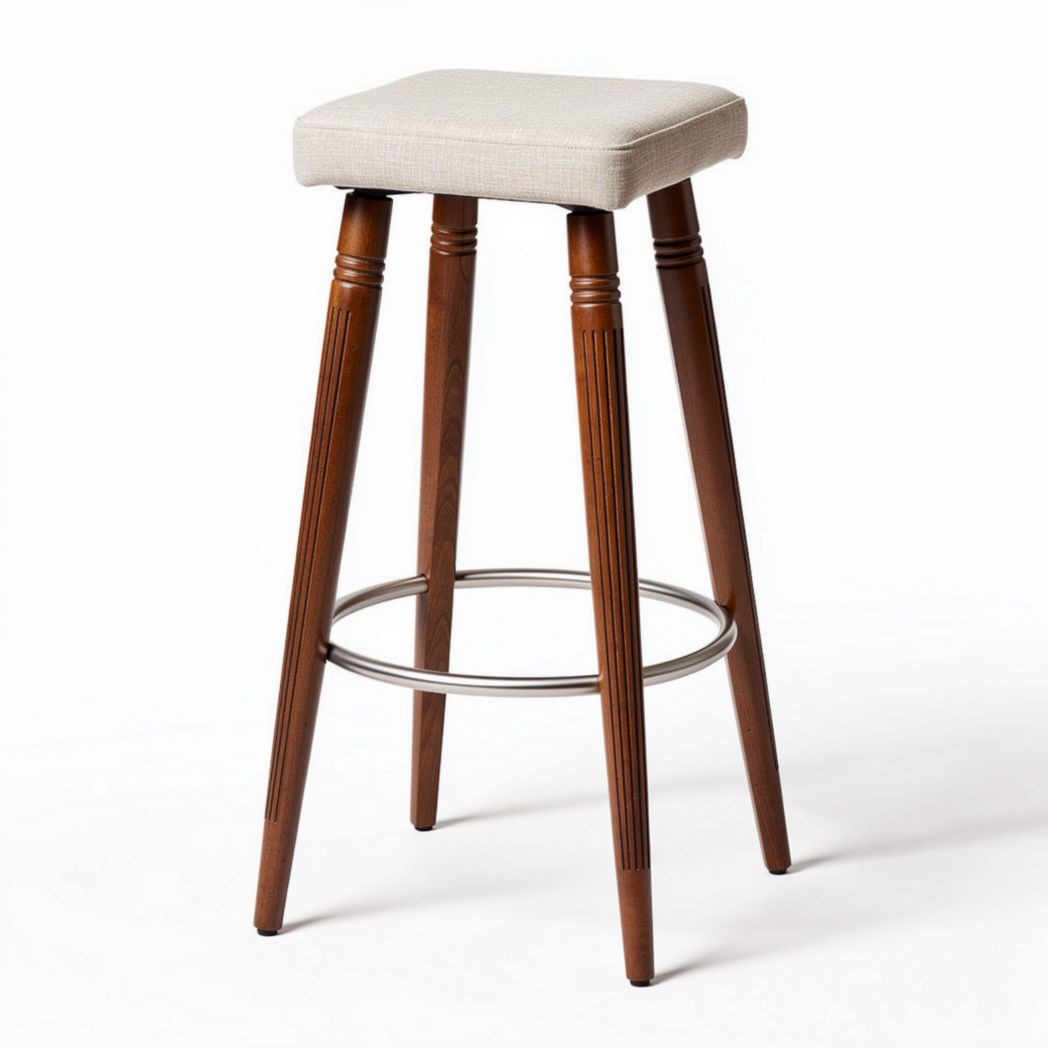 Houten barkruk met zachte zitting en een hoogte van 75 cm